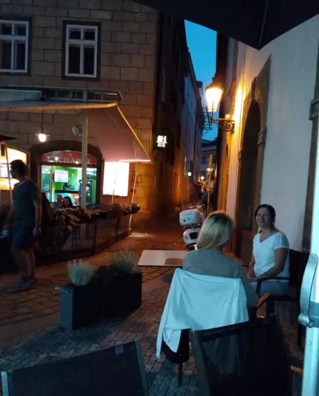 布拉格广场hello,hello说唱布拉格