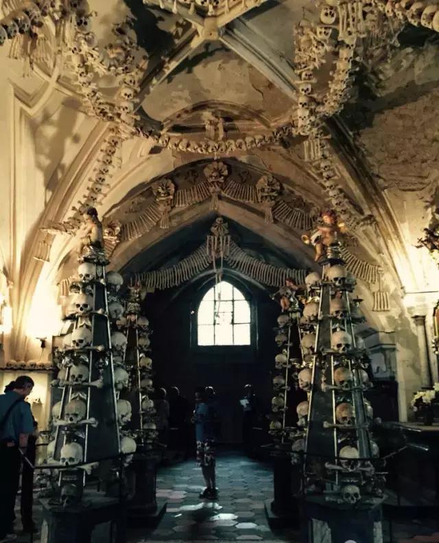 布拉格广场hello,hello说唱布拉格