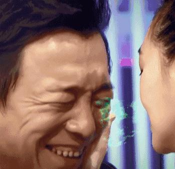 这个年头，连美食节目都要动用“女色”吸引眼球了