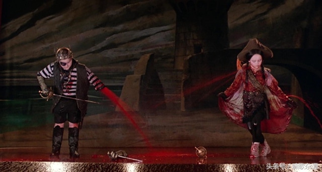 亚当斯一家卡通电影,亚当斯一家电影简介