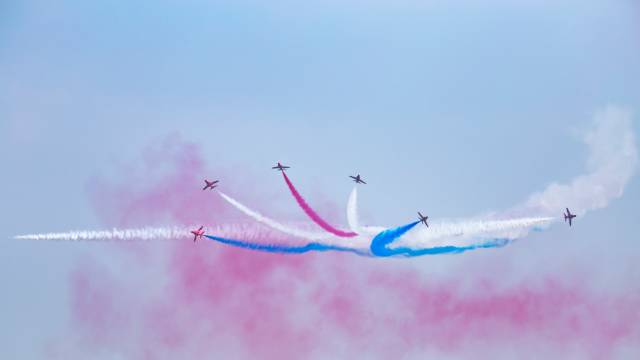 学生坐飞机有什么优惠政策吗,近期乘坐飞机有哪些新规