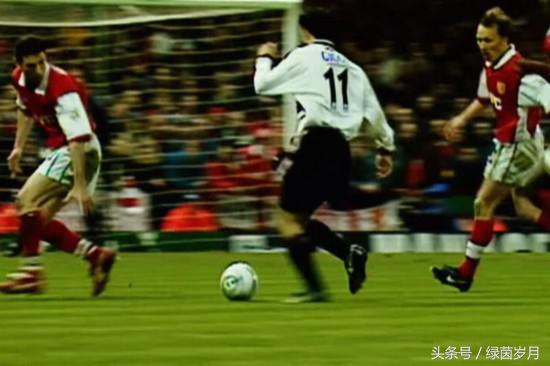 瑞恩·吉格斯与曼奇尼,瑞恩吉格斯11号