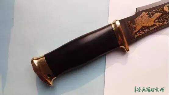 克格勃弹射战术刀,克格勃武器大全视频