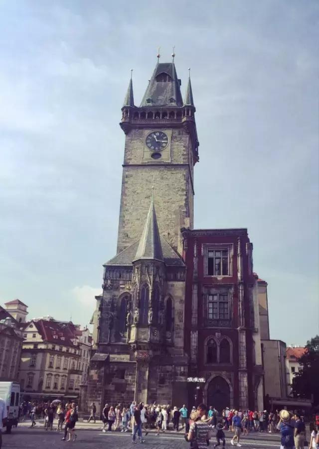 布拉格广场hello,hello说唱布拉格