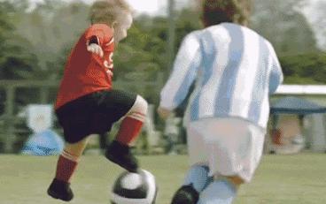 太早走路会o型腿吗,宝宝走路太早腿会弯嘛