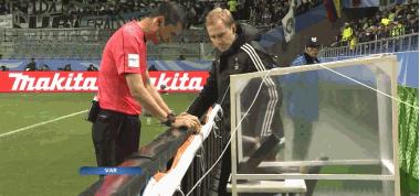 足球比赛办法,足球比赛怎么区别上下半场