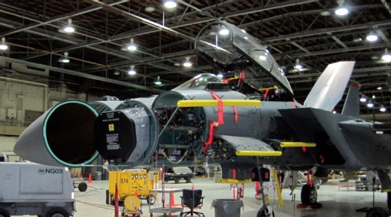 美国向沙特出售f-15sa战斗机,f-15ex重型多用途战斗机