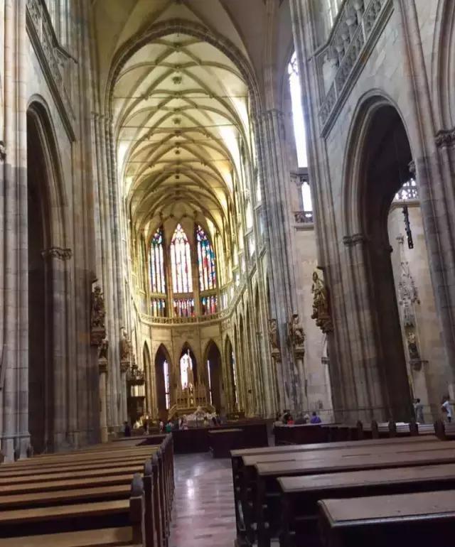 布拉格广场hello,hello说唱布拉格