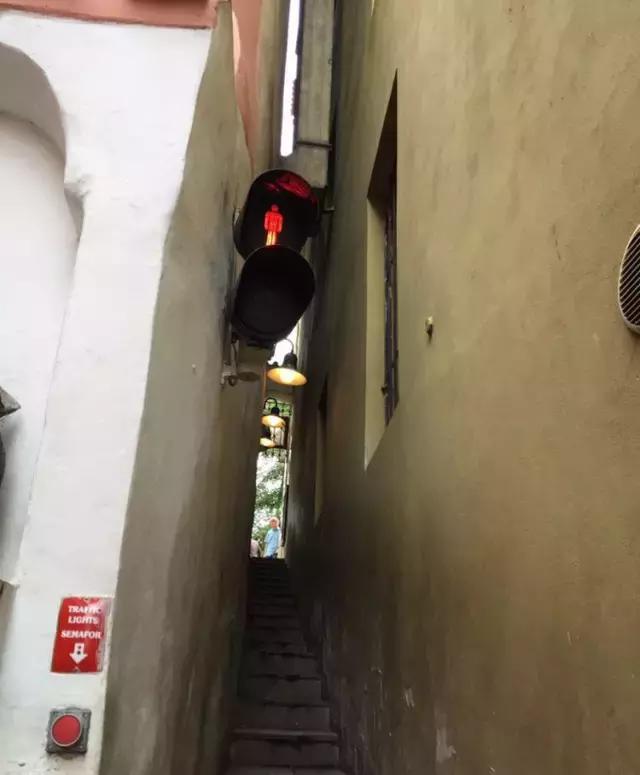 布拉格广场hello,hello说唱布拉格