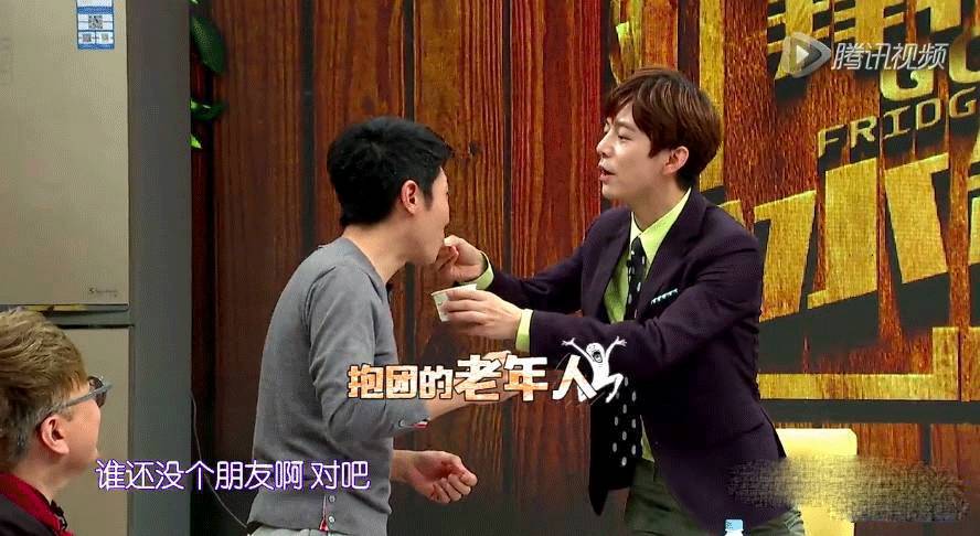 这个年头，连美食节目都要动用“女色”吸引眼球了