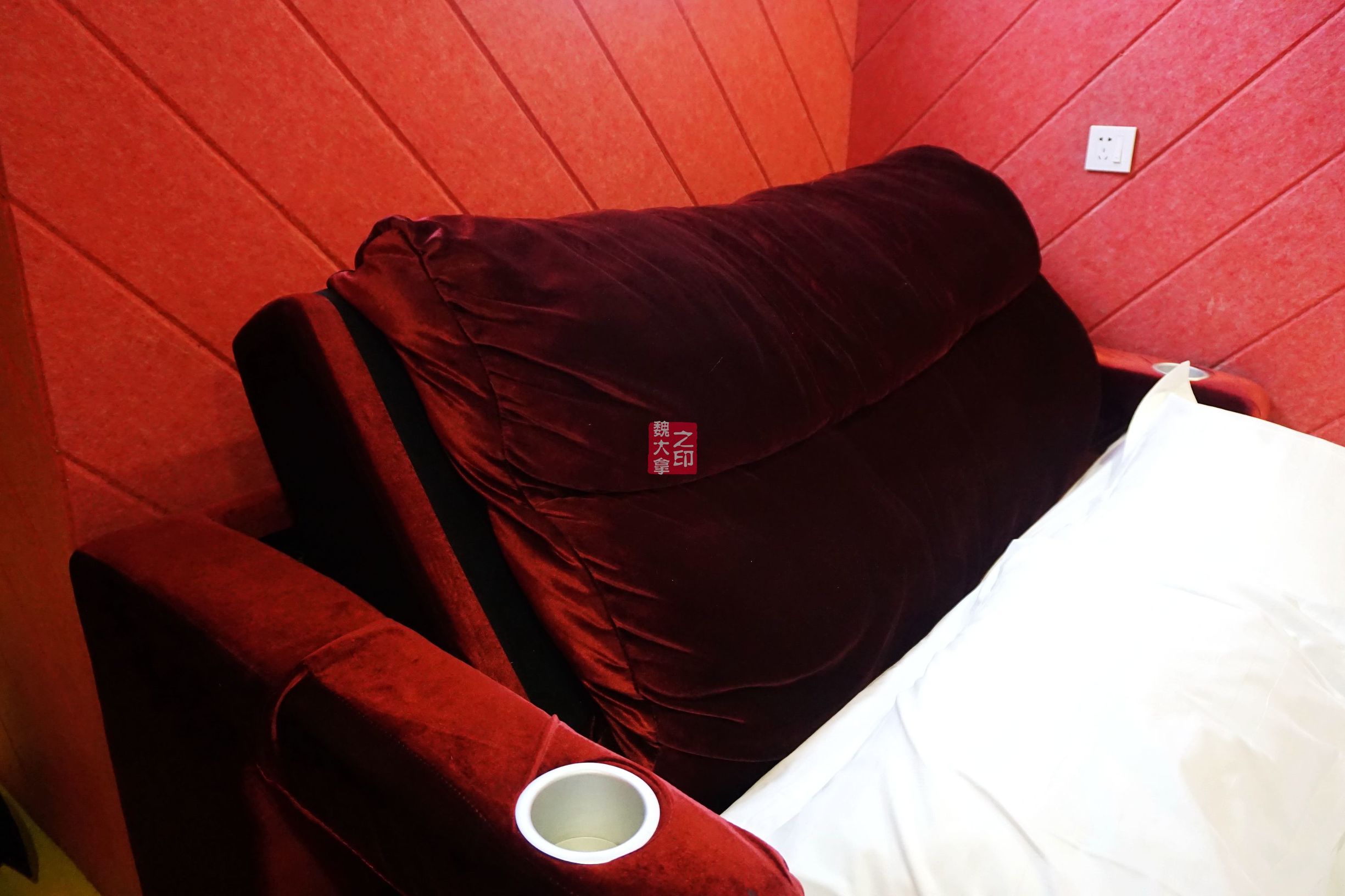 既能看电影又能住的酒店,可以玩的主题酒店