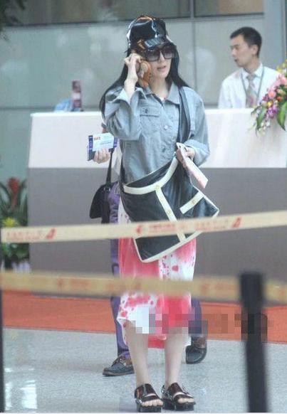 张馨予穿军装比范冰冰还漂亮,张馨予光头造型美过范冰冰