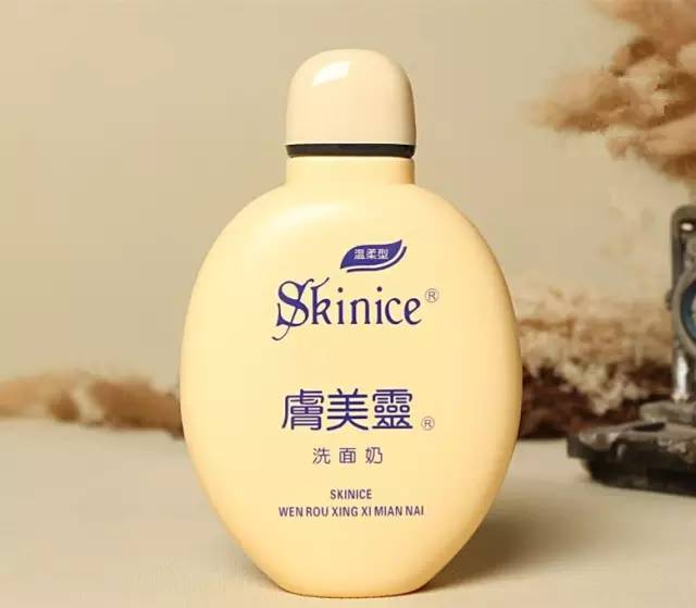 推荐给大家一款好用的护肤品,推荐一下最近很火的护肤品