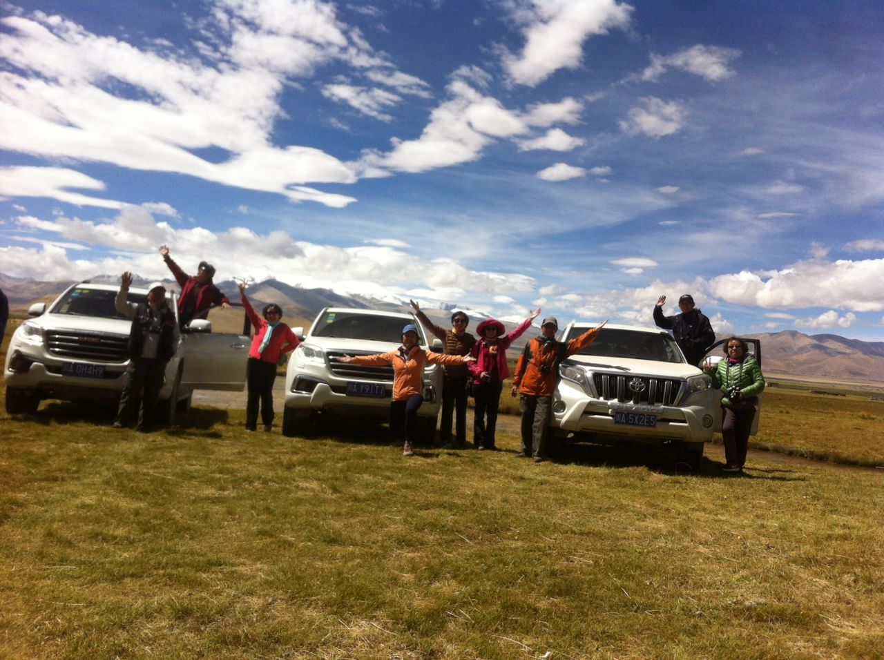 川藏线自驾租车丰田普拉多,丰田普拉多川藏线自驾游