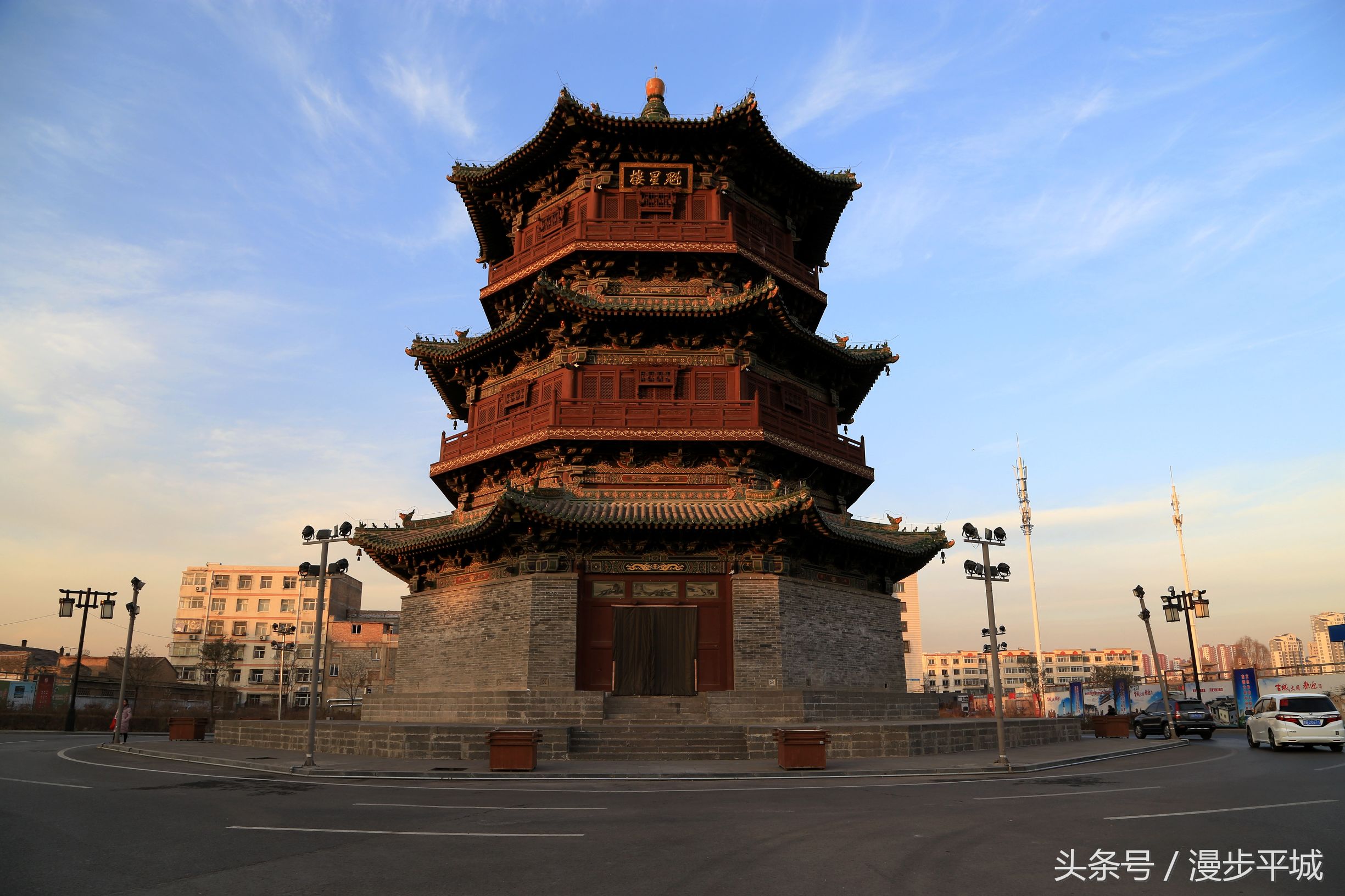 大同古楼和古城墙,大同古城大白楼