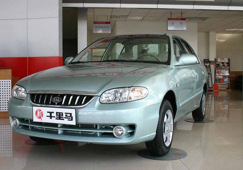 这车叫千里马！很多城市都用它做的士！可惜停产了