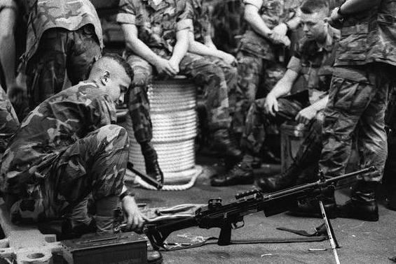 美国m249机枪威力,m249A1轻机枪