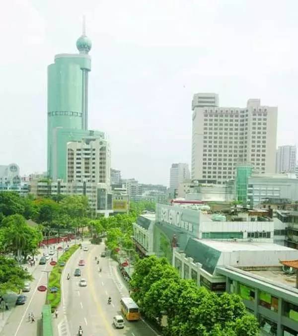 佛山最具特点的地标性建筑,30年前的佛山城市记忆