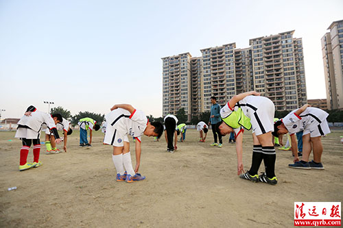 国内足球大咖都来了！2016清远足球文化节今天开幕