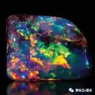 走进彩虹般的宝石——欧泊