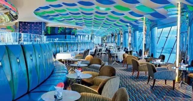 迪拜王子开车去沙漠越野,沙漠越野迪拜沙漠汽车赛