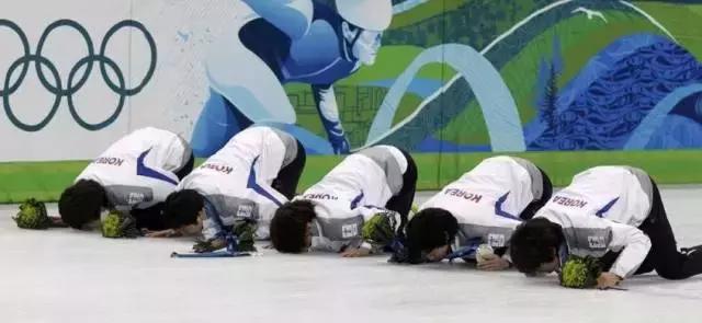 韩国人道歉为什么下跪,韩国人为什么那么容易下跪