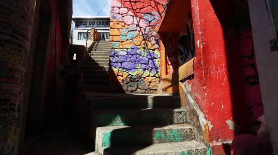 看，这些带着梦想的“有色”运动场