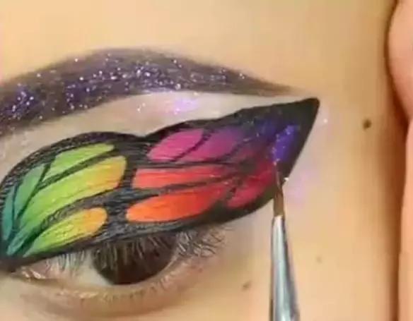 告别平庸的眼妆,一款漂亮的眼妆教程2分钟学会