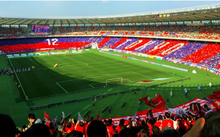 日本j联赛足球场,为什么中国的草坪没有外国的好