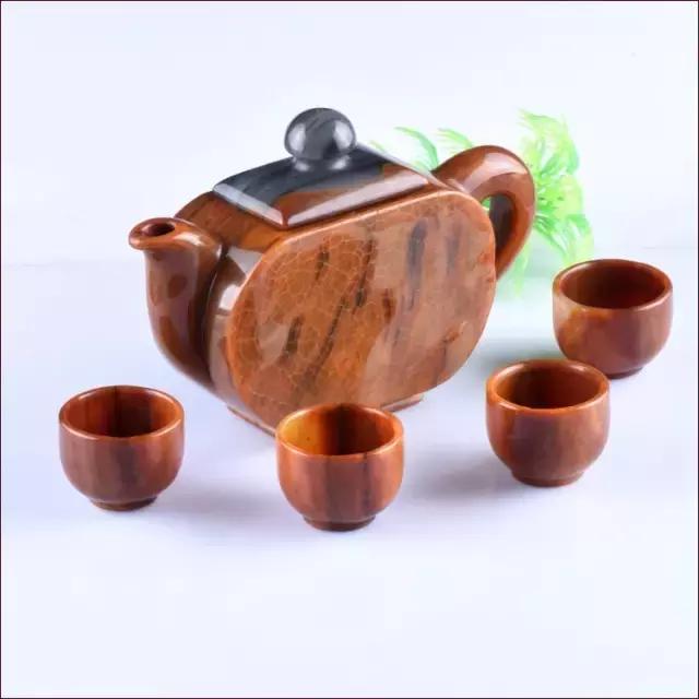 黄龙玉茶壶的特点,原矿翡翠金沙茶壶怎么样