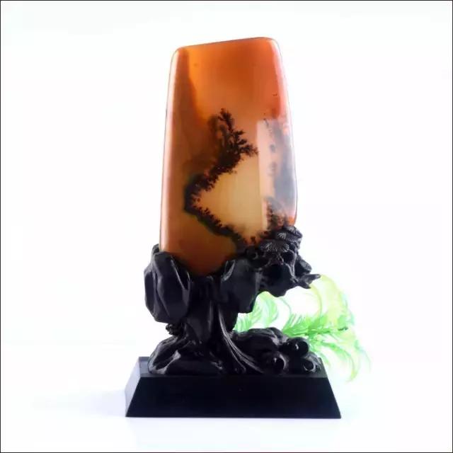 黄龙玉里面的水草花是如何形成的,黄龙玉水草花会越来越透明么