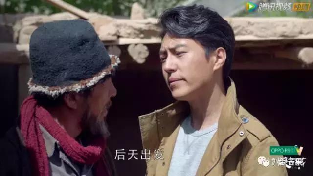 要被靳东的角色蒙蔽了双眼，他本人只有四岁，不能再多！