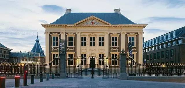 坚持不懈甲骨文,建筑与艺术的糅合