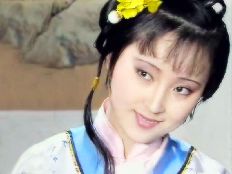 黛玉花谢花飞花满天,花谢花飞花满天黛玉