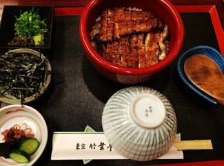 2015年国庆节从名古屋到札幌（F1铃鹿，池袋J-WORLD,东北盛冈，函馆夜景，青池，遗憾的富良野）