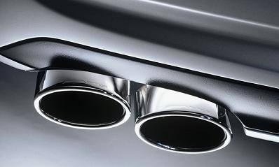 汽车排气管滴水是怎么回事,汽车排气管滴水是怎么回事正常吗