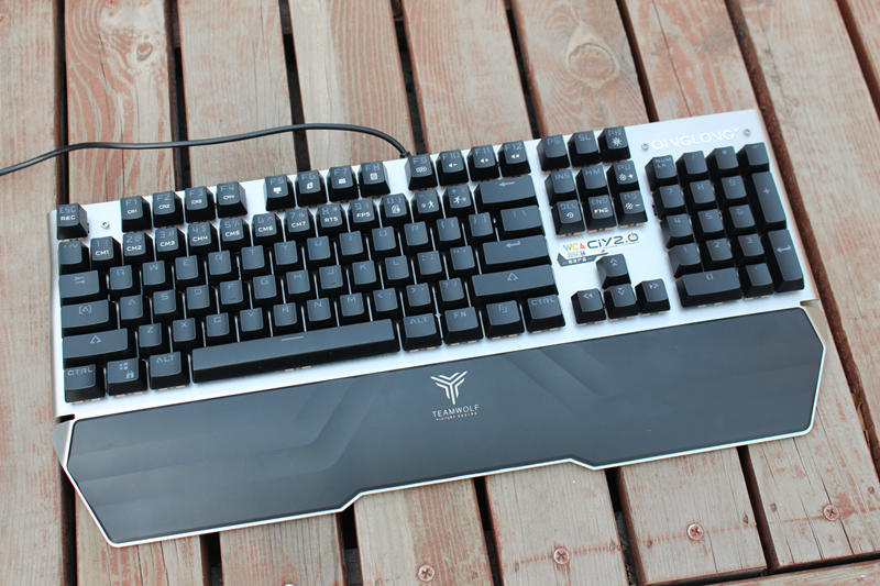 狼派青龙机械键盘怎么样,狼派光轴机械键盘好不好