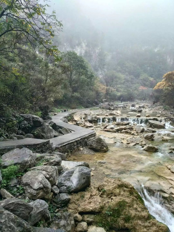 山清水秀青龙峡视频,山清水秀青龙峡