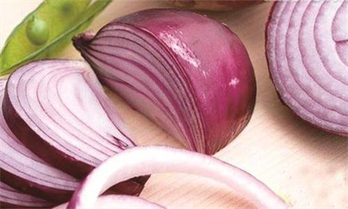 狗狗便便不成形但精神好怎么回事,狗狗便便成形但有两滴稀便