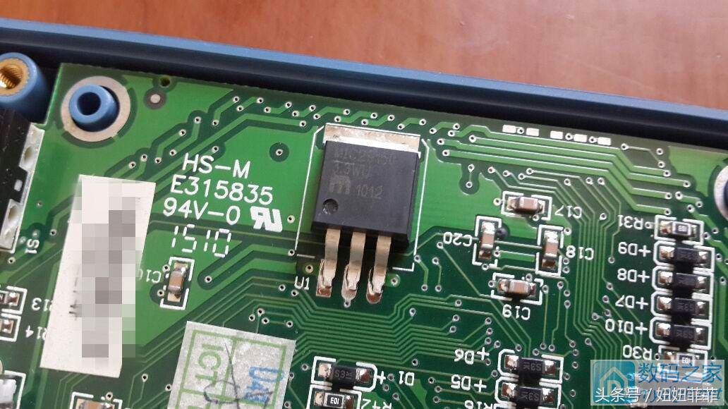 拆一只特种设备,神思身份证阅读器,终于见到防拆开关了