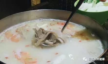 春天脾胃虚弱吃鸡肉搭配什么炖,冬天吃什么肉最补气