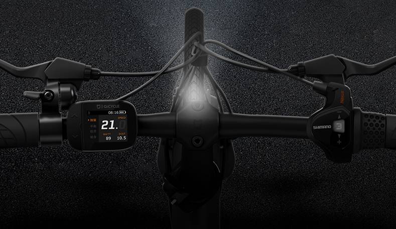 买了个巨难骑的小米自行车，一天内被搭讪的次数超过了几年的总和