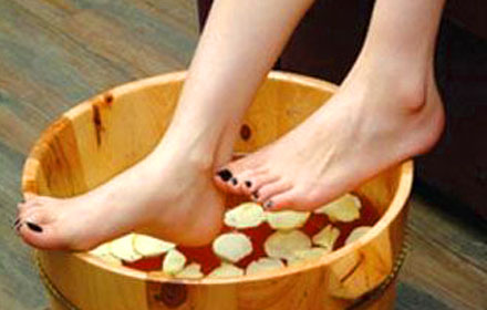 有事没事多泡泡脚，加上这几位药效果更好！
