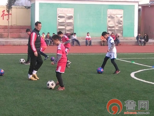 足球教练青岛,青岛足球教练员培训班