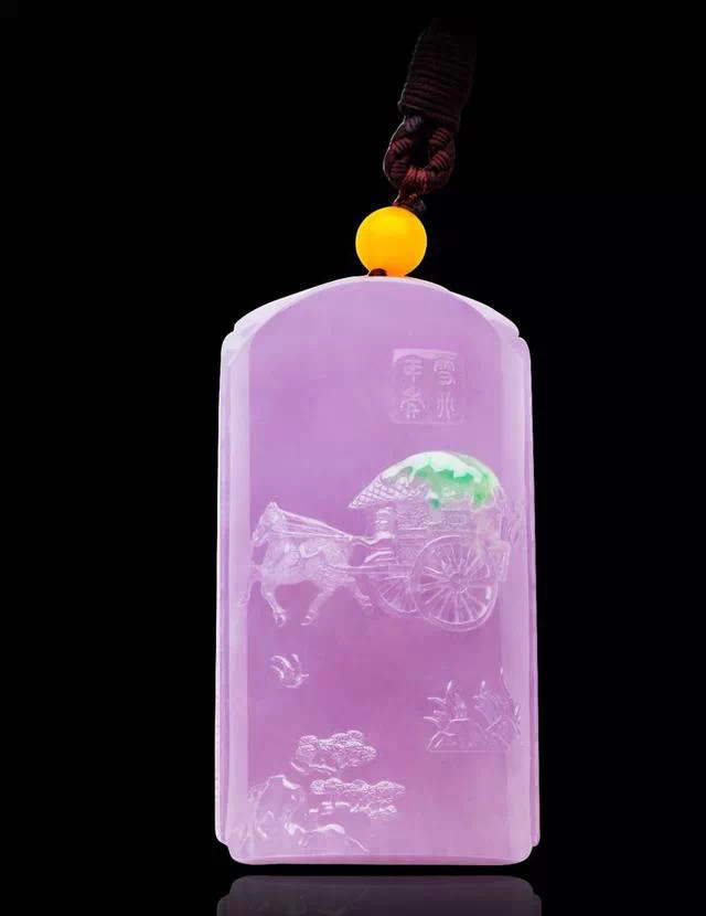 粉色紫罗兰翡翠,女人喜爱的珠宝