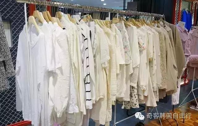 韩国妹子来中国逛超市,韩国女生都去哪买裙子