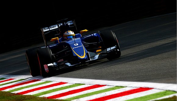 F1·一台能参赛的F1赛车需要花费多少钱？