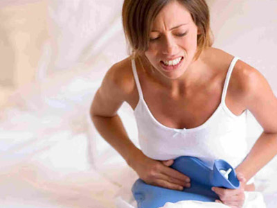 怀孕了来大姨妈是怎么回事,怀孕了大姨妈提前来正不正常