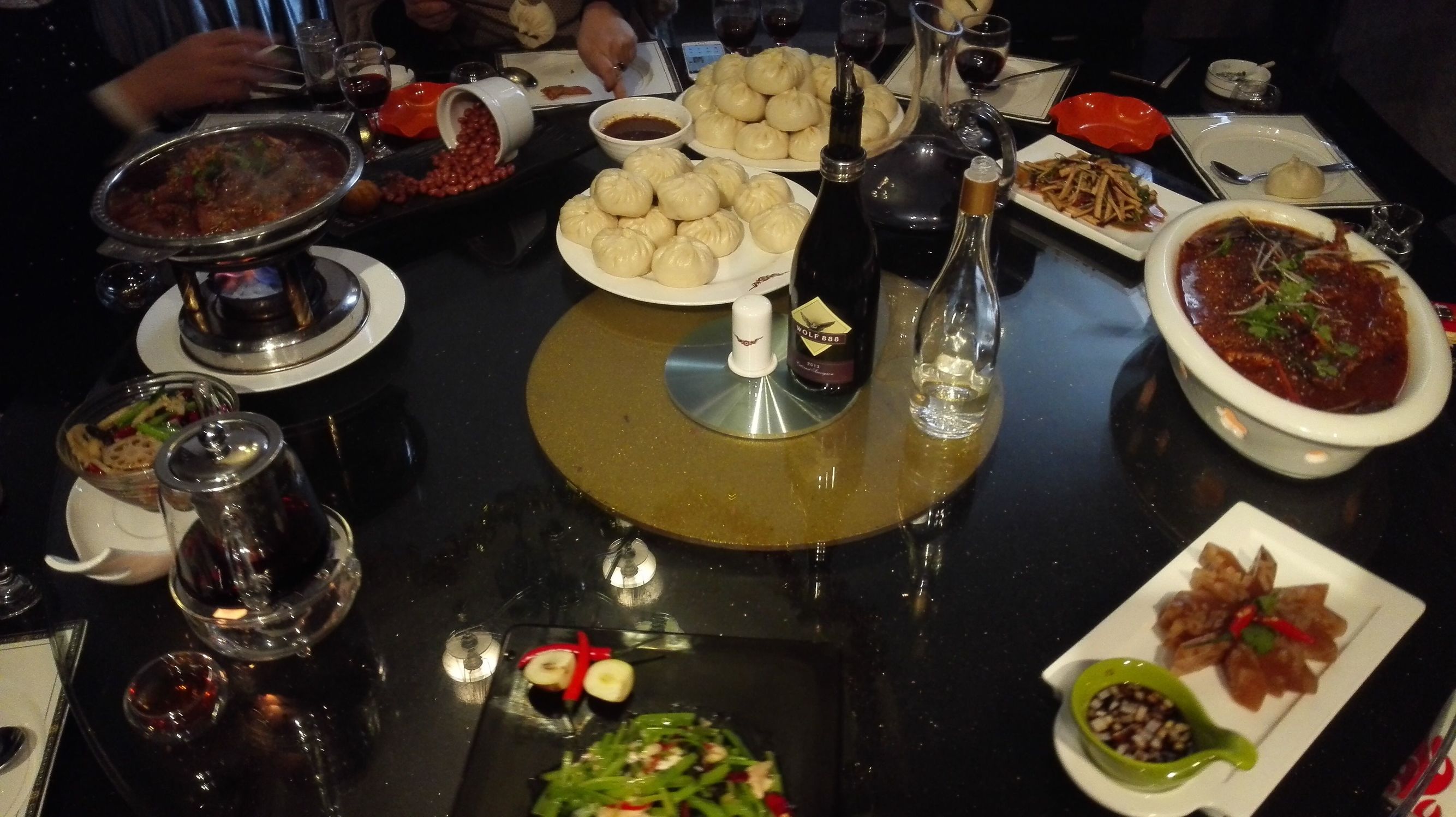 走吗约起之——外滩风尚西餐咖啡。各位您约了吗？我在太原尖草坪