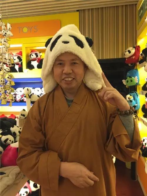 和尚为啥那么好看,一个和尚为什么这么火